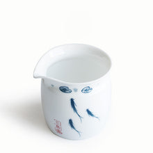 Load image into Gallery viewer, Dehua White Porcelain Gaiwan 140ml / Strainer / Pitcher 200ml / Tea Cup 60ml, KTM007