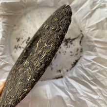 Cargar imagen en el visor de la galería, 2024 DaYi "7542" Cake 357g Puerh Sheng Cha Raw Tea