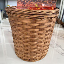 Load image into Gallery viewer, 2017 SanHe "Qiao Mu Zhi Chu - San Ji" (Spring of Arbor Tree - 3rd Grade Material- Aged from 2017) 600g/Basket Liubao Loose Leaf Dark Tea Wuzhou, Guangxi