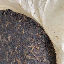 Load image into Gallery viewer, 2012 XiaGuan "Lv Da Shu - Yi Wu Zheng Shan - Lao Shu Cha" (Green Big Tree - Yiwu Mountain - Old Tree) Cake 357g Puerh Raw Tea Sheng Cha