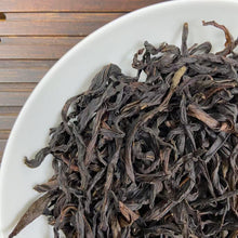 Load image into Gallery viewer, 2025 Early Spring FengHuang DanCong "Lao Cong - Mi Lan Xiang" (Old Tree- Honey Orchid Fragrance) A+++ Grade, Heavy Roasted Oolong, Loose Leaf Tea, Chaozhou