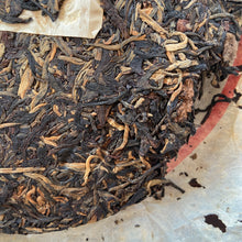 Load image into Gallery viewer, 2006 FuHai "7536" Cake 357g Puerh Raw Tea Sheng Cha