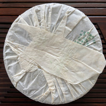Load image into Gallery viewer, 2011 NaHong "Yi Wu Gu Shu" (Yiwu Old Tree) Cake 357g Puerh Raw Tea Sheng Cha