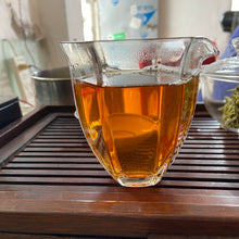 Charger l'image dans la galerie, 2003 YinHao "Yin Hao" (Silver Hair Tuo) 100g Puerh Sheng Cha Raw Tea, Lin Cang.
