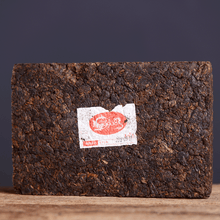 Load image into Gallery viewer, 2018 LaoTongZhi "9908 - Cha Tou Lao Zhuan" ( LaoChaTou Brick ) 500g Puerh Ripe Tea Shou Cha