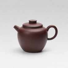 Load image into Gallery viewer, Dayi &quot;Ju Lun Zhu&quot; Half-Handmade Yixing Teapot in Zi Ni Clay