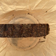 Load image into Gallery viewer, 2009 AnHua "Qian Liang Cha" Cake Around 750g, Dark Tea, Hunan Province.