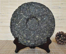 Load image into Gallery viewer, 2015 DaYi &quot;Pu Er Yuan&quot; (Origin of Puerh) Cake 357g Puerh Sheng Cha Raw Tea - King Tea Mall