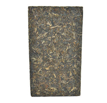 Charger l'image dans la galerie, 2013 DaYi "Jing Hua Hou Zhuan" (Great Leaf Thick Brick) 1000g Puerh Sheng Cha Raw Tea - King Tea Mall