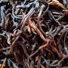 Load image into Gallery viewer, 2020 Early Spring &quot;Xiao Zhong&quot; (Souchong - Longan Flavor) Black Tea, HongCha, Fujian
