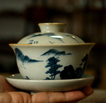 Load image into Gallery viewer, Rustic  Pottery Porcelain &quot;GaiWan&quot; 175cc, 2 Patterns&#39; Scenery Painting.