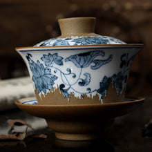 Load image into Gallery viewer, Rustic  Porcelain "GaiWan" 200cc, 2 Patterns' Scenery Painting.