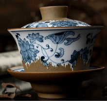 Load image into Gallery viewer, Rustic  Porcelain "GaiWan" 200cc, 2 Patterns' Scenery Painting.
