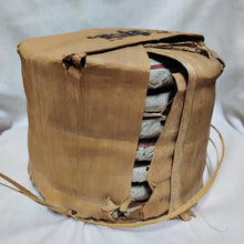 Load image into Gallery viewer, 2003 ChangTai "Chang Tai Hao - Ban Na - Wu Tiao Ma + Wu Tian Shu" (Version of No Barcode + No Stamp) Cake 400g Puerh Raw Tea Sheng Cha