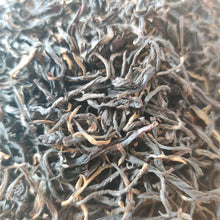 Load image into Gallery viewer, 2020 Early Spring &quot;Li Zhi Hong Cha&quot; (Lychee Black Tea) (A Grade) HongCha, Guangdong (Canton)