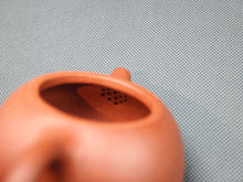 Load image into Gallery viewer, Yixing "Dao Ba Xi Shi" Teapot 160cc "Zhu Ni" Mud - King Tea Mall