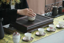 Charger l'image dans la galerie, Bamboo Tea Tray with Plastic Water Tank  L37*W26*H7cm - King Tea Mall