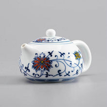 Carica l'immagine nel visualizzatore di Gallery, "Qing Hua Ci" (Blue and White Porcelain) Twining Lotus Pattern Tea Pot - King Tea Mall