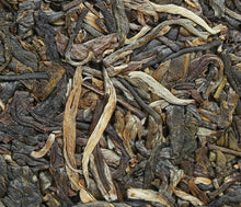 Load image into Gallery viewer, 2014 MengKu RongShi "100%" Brick 500g Puerh Raw Tea Sheng Cha - King Tea Mall