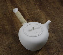 Laden Sie das Bild in den Galerie-Viewer, Chaozhou "Yu Shu Wei" Water Boiling Kettle - King Tea Mall