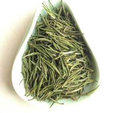 Load image into Gallery viewer, 2019 Early Spring “Zhu Ye Qing” High Grade Green Tea Sichuang Province - King Tea Mall