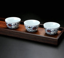 Load image into Gallery viewer, Gaiwan &quot;Qing Hua Ci&quot; (Blue and White Porcelain) Twining Lotus Pattern - King Tea Mall