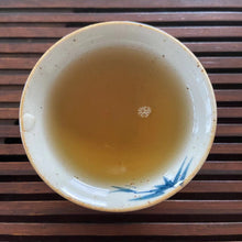 Load image into Gallery viewer, 2022 Spring FengHuang DanCong "Ya Shi Xiang" (Duck Poop Fragrance) A+++ Grade, Light-Roasted Oolong, Loose Leaf Tea, Chaozhou