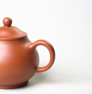 Yixing "Pan Hu" Teapot in Huang Long Shan Zhu Ni Clay