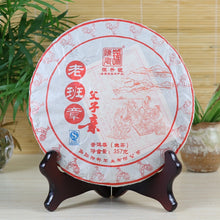 Load image into Gallery viewer, 2017 ChenShengHao "Lao Ban Zhang - Fu Zi Qin" (Laoanzhang - Father & Son) Cake 357g Puerh Raw Tea Sheng Cha - King Tea Mall