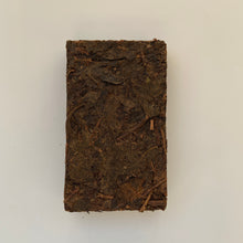 Charger l'image dans la galerie, 1992 CNNP - AnHua "Hei Zhuan Cha" (Dark Brick Tea) 380g Tea, Dark Tea, Hunan Province.