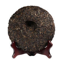 Laden Sie das Bild in den Galerie-Viewer, 2017 DaYi "Huang Hou Gui Lai" (Returning Phoenix) Cake 357g Puerh Sheng Cha Raw Tea - King Tea Mall