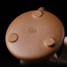 Load image into Gallery viewer, Dayi &quot;Shi Piao - Zi Ye&quot; Yixing Teapot in Duanni Mud 160ml