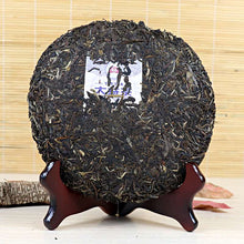 Laden Sie das Bild in den Galerie-Viewer, 2017 DaYi " Tian Di Yi Liu " (The 1st Level) Cake 357g Puerh Sheng Cha Raw Tea - King Tea Mall