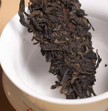 Load image into Gallery viewer, 2016 MengKu RongShi "Da Xue Shan" (Big Snow Mountain) 500g Puerh Raw Tea Sheng Cha - King Tea Mall