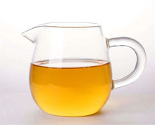 Laden Sie das Bild in den Galerie-Viewer, 2017 DaYi "Jin Da Yi" (Golden TAE) Cake 357g Puerh Sheng Cha Raw Tea - King Tea Mall