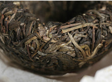 Load image into Gallery viewer, 2020 XiaGuan &quot;Yan Yin&quot; (Smoke Mark - Bulang) Tuo Cha 100g*5=500g Puerh Raw Tea Sheng Cha    yunnan china tea chinese tea gongfucha pu-erh puer pu&#39;erh 