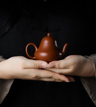 Load image into Gallery viewer, Dayi "Si Ting" Artisanal Yixing Teapot in Zhu Ni Clay 110ml