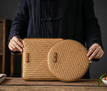 Charger l'image dans la galerie, Bamboo Box for Storaging Puerh / White Tea Cake
