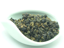 Charger l'image dans la galerie, 2019 Spring "A Li Shan" Special Grade Taiwan Oolong Tea - King Tea Mall