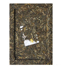 Load image into Gallery viewer, 2013 ChenShengHao "Jin Ban Zhang" (Golden Banzhang ) Brick 1000g Puerh Raw Tea Sheng Cha - King Tea Mall