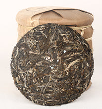 Load image into Gallery viewer, 2015 ChenShengHao "Lao Ban Zhang" (Laoanzhang) Cake 357g Puerh Raw Tea Sheng Cha - King Tea Mall