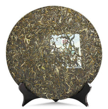 Charger l'image dans la galerie, 2011 DaYi "7542" Cake 357g Puerh Sheng Cha Raw Tea (Batch 105/106) - King Tea Mall