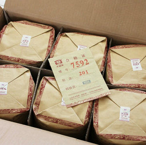 2012 DaYi "7592" Cake 357g Puerh Shou Cha Ripe Tea - King Tea Mall
