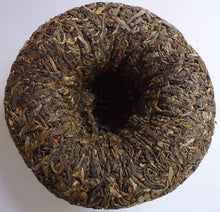 Laden Sie das Bild in den Galerie-Viewer, 2011 XiaGuan "Cang Er" Tuo 100g Puerh Sheng Cha Raw Tea - King Tea Mall