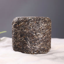 Load image into Gallery viewer, 2018 MengKu RongShi "Tou Cai - Ji Shao Shu" (1st Picking - Rare Tree) Cylinder 600g Puerh Raw Tea Sheng Cha - King Tea Mall