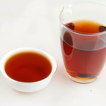 Load image into Gallery viewer, 2007 LaoTongZhi &quot;7598&quot; 701 Batch Cake 357g Puerh Shou Cha Ripe Tea