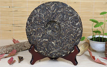 Charger l'image dans la galerie, 2017 XiaGuan "Da Bai Cai" (Big Cabbage 3 Stars) Cake 357g Puerh Raw Tea Sheng Cha - King Tea Mall