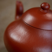 Load image into Gallery viewer, Fully Handmade, Yixing "Li Xing" (Pear Shape) Teapot 180ml, "Zhu Ni" Mud,