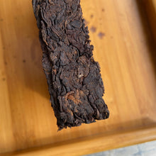 將圖片載入圖庫檢視器 2004 LaoTongZhi "Cha Zhuan - Zhu Pi Cha" (Tea Brick - Bamboo Neifei) 250g Puerh Ripe Tea Shou Cha