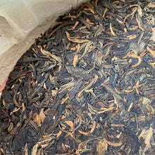 Load image into Gallery viewer, 2003 LiMing &quot;33201 Meng Hai Zao Chun Qiao Mu&quot; (Menghai Early Spring Arbor Tree) Cake 357g Puerh Sheng Cha Raw Tea